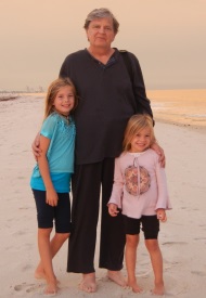 Phil Everly and his granddaughters
