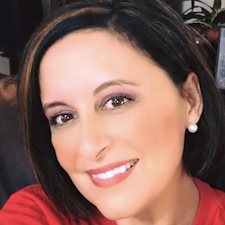 Christie Heaton Profile Photo